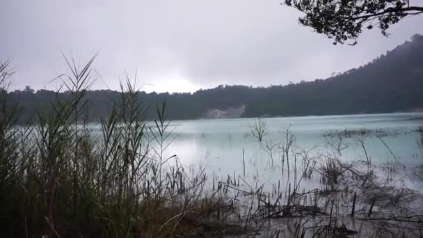 Prachtige Natuur Bergen Panorama Lake Talaga Bodas Natuurlijke Toeristische Attracties — Stockvideo