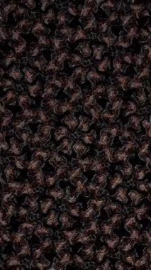 Parlak çizgiler, siyah arkaplanda dalga hareketini ayarlar.