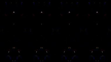 Parlayan parlak renkli çizgiler parlak ışık enerjisi 4K çizgileri pürüzsüz dalgalar parıldayan ışık efekti, siyah arkaplan