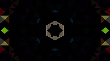 Parlayan güzel soyut bir kaleydoskop, ince hareketleri düzenleyen parlak bir ışık.