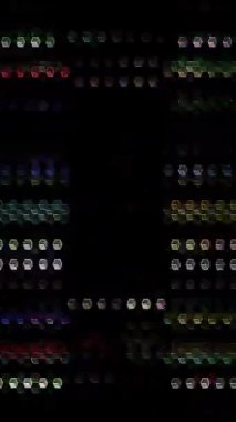 3D soyut parlak çizgiler, dalga, renkli, siyah arkaplan