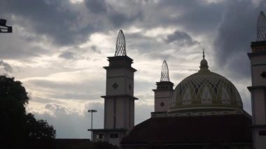 Garut Büyük Camii, öğleden sonra çok güzel, Garut Meydanı, Endonezya