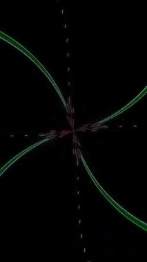 3D animasyon dikey güzel video soyut parlak ışık enerjisi 4K soyut çizgiler merkezde parlayan renkli ışık, siyah arkaplan