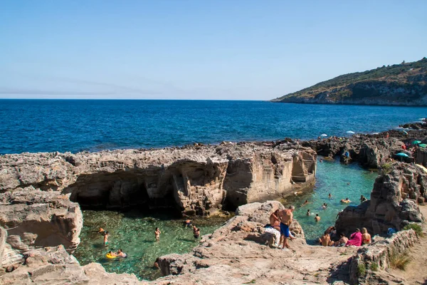 Tricase Włochy 2019 Kąpiele Naturalnym Basenie Marina Serra Basen Wkopany — Zdjęcie stockowe