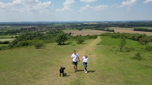 Dron Shot Mature Couple Walking Pet Dog Beautiful English Countryside — Stock video