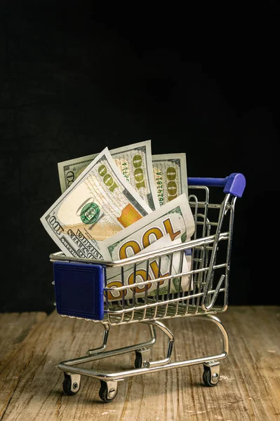 Compras Inteligentes Esticando Seus Dólares Supermercado — Fotografia de Stock