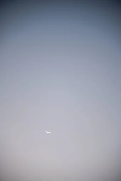 Lua Céu Claro Noite — Fotografia de Stock