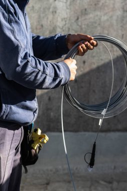 Dijital Bağlantıların Güçlendirilmesi: Fiber Optik Kurulumu