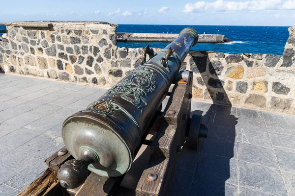 stock image Historic cannon on Bateria Santa Barbara fortress, Puerto de la Cruz, Camary island of Tenerife, Spain