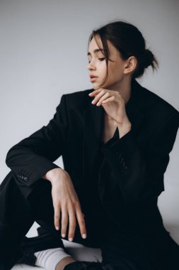 Mükemmel, beyaz, beyaz, cilt bakımı, görünüm, yüz, kısa, makyaj, stüdyo, güzellik, mutluluk, ten, güzel, manken, kız, tarz, insan, moda