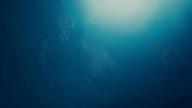 Minimalist ve Modern Tasarımlar İçin Pürüzsüz Derin Mavi Katı Arkaplan