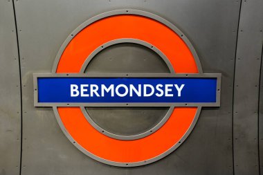 Bermondsey Station, London Underground roundel sign clipart