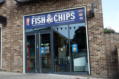 Balık ve Cips dükkanı, 9 İstasyon Yaklaşım, Prestwick Yolu, Güney Oxhey, Watford