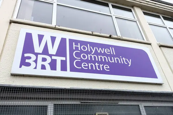 Watford ve Three Rivers Vakfı, Holywell Halk Merkezi, Chaffinch Lane, Watford