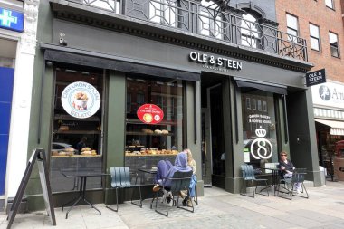 Ole ve Steen bütün gün fırın, 38-40 Hampstead High Street, Londra
