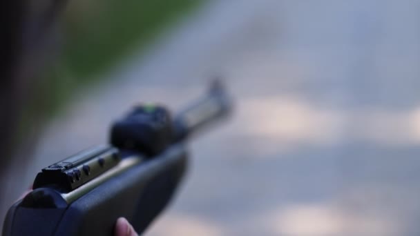 Angle Sight Lowering Rifle Rifle Training Street Slow Motion Video — стоковое видео