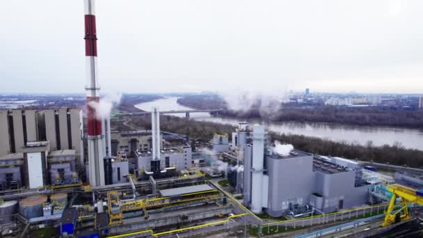 Zware Industrie Ontwikkeling Van Grote Bedrijven Ontwikkelende Stad Elektriciteitscentrale Warschau — Stockvideo