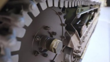 Eski tank tırtılının detaylı görüntüsü. Yüksek kalite 4k görüntü