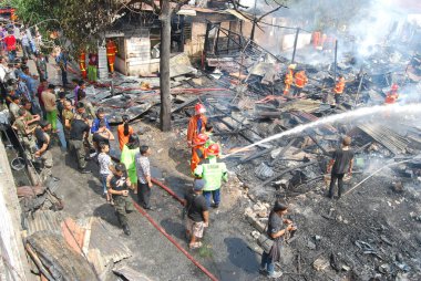 Köyde yangın çıktı.