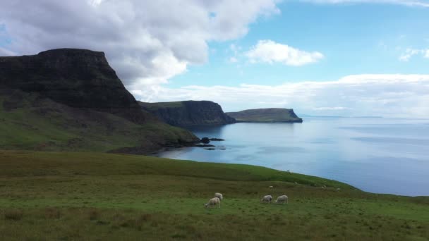 Skoçya Daki Skye Adası Ndaki Neist Point Ten Sabahın Erken — Stok video