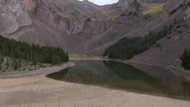 Pyrenees Lake Ibon Plan Basa Mora Aragon Spain — Stock video
