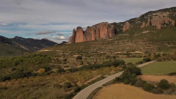 Vista Aérea Mallos Riglos Huesca Espanha — Vídeo de Stock