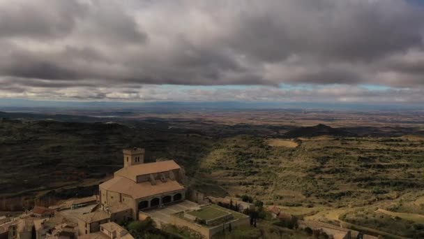 Vista Aérea Sobre Cidade Ujue Uxue Basco Igreja Fortificada Século — Vídeo de Stock