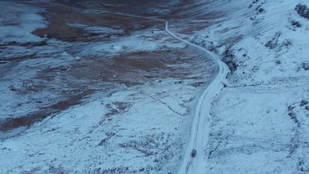 Vídeo Aéreo Dirigindo Nas Estradas Islândia — Vídeo de Stock