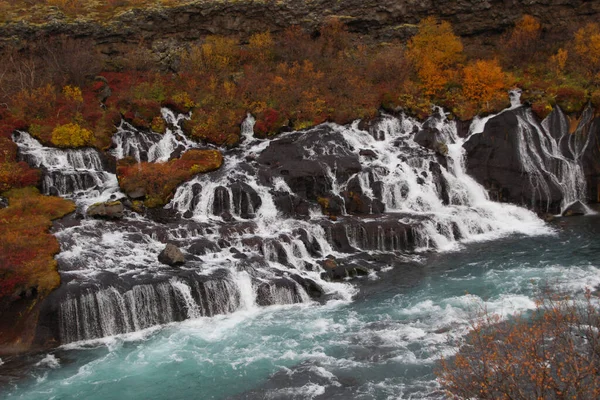 Hraunfossar Borgarfjordur Західна Ісландія Серія Водоспадів Утворених Хвилями Стікають Відстані — стокове фото