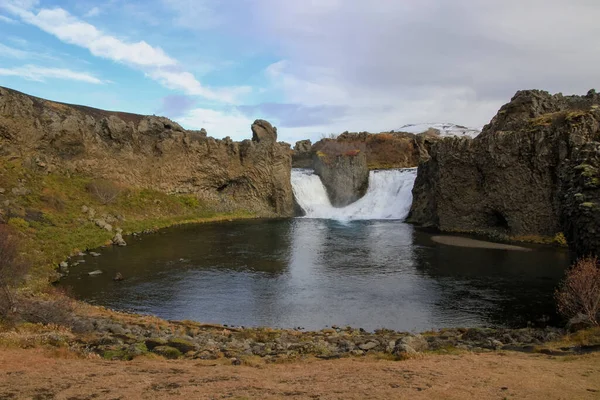 冰岛西南部哈尔帕福斯瀑布的空中景观 — 图库照片