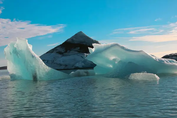 Айсберг Сонячний День Йокулсарлоні Лагуна Ісландія — стокове фото