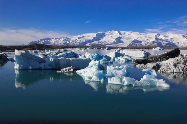 Eisberg Sonnigen Tagen Der Jokulsarlon Lagune Island — Stockfoto