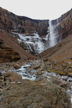 Hengifoss Şelalesi, İzlanda 'nın Doğusu
