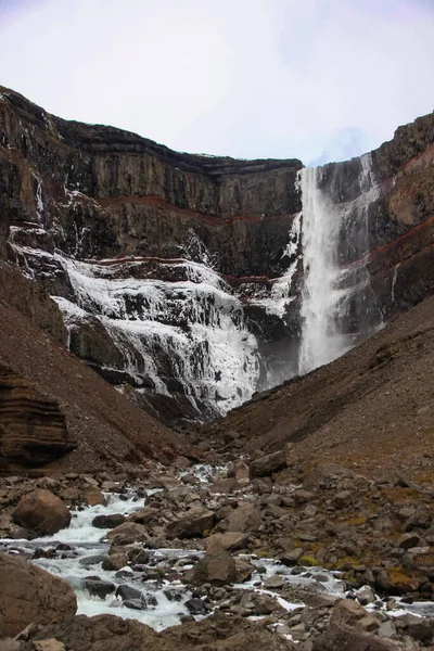 Водоспад Генгіфосс Сході Ісландії — стокове фото