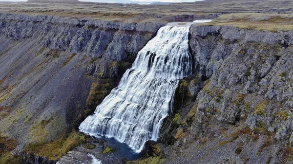Widok Lotu Ptaka Dynjandi Zwany Również Fjallfoss Ogromny Wodospad Vestfirdir — Zdjęcie stockowe