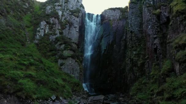 Wailing Widow Falls Assynt North West Highlands Scotland Falls Smoothed — Stock Video