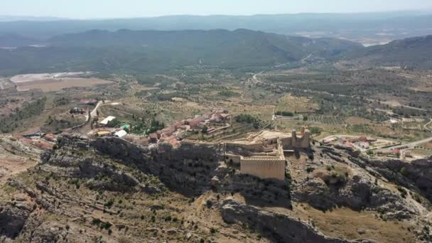 Impressionante Vista Aérea Castelo Templário Castellote Num Dia Ensolarado Teruel — Vídeo de Stock