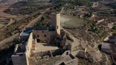 Ciutadilla, Lleida 'daki Ciutadilla Kalesi' nin havadan görünüşü
