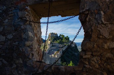 İspanya, Valencia 'daki Xativa köyünün manzarası.