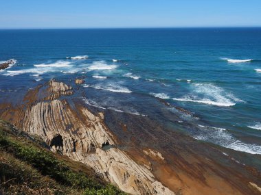 Sopela sahilindeki uçurum.