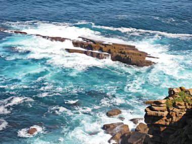 Bermeo sahilinden Cantabrian Denizi 'ne bakan uçurum