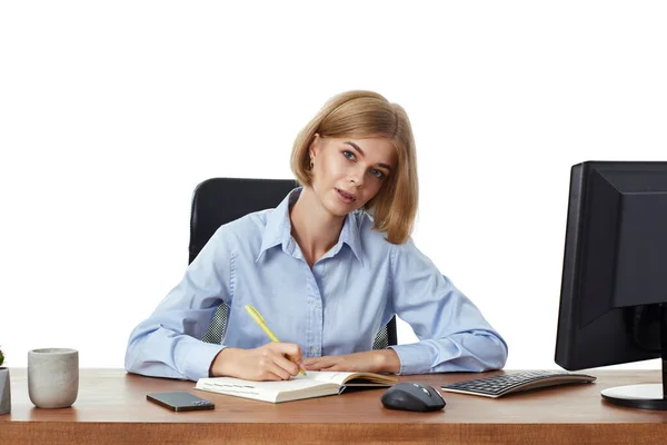 Rubia Mujer Negocios Tomando Notas Haciendo Investigación Mercado Trabajando Oficina — Foto de Stock