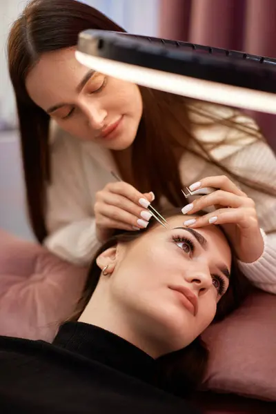 Professional Beautician Tweezers Makes Eyelash Extension Beautiful Woman Ring Light — Stock Photo, Image