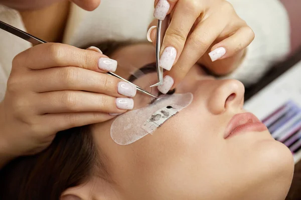 Beautiful Female Face Lash Extension Procedure Salon Fake Eyelashes — Stock Photo, Image