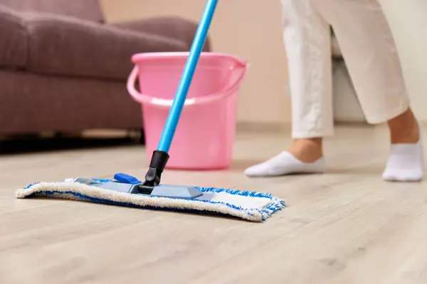 Caucasian Woman Cleaning Mopping Floor Living Room Daily Housekeeping Close — Stock Photo, Image