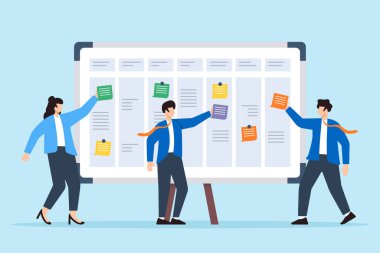 Proje aşamalarını beyaz tahtada özetlemek için yapışkan notlar kullanan meslektaşların vektör illüstrasyonu