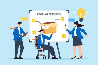 İş arkadaşlarının sunucu illüstrasyonları beyaz tahtada yenilikçi notlarla ürün özellikleri oluşturuyorlar.