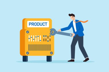 Kalite kontrol yöneticisinin düz çizimi ürün makinesinde son denetim için kontrol listesi cıvatalarını sıkıyor