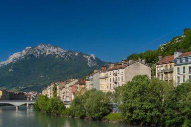 Grenoble, Grenoble ve Alpler 'in şehir manzarası, Fransa