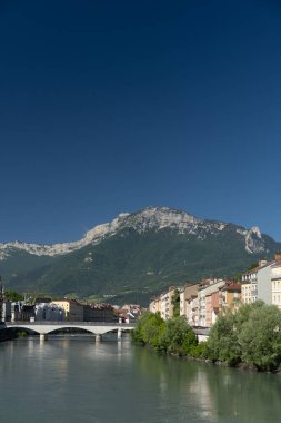 Grenoble, Grenoble ve Alpler 'in şehir manzarası, Fransa